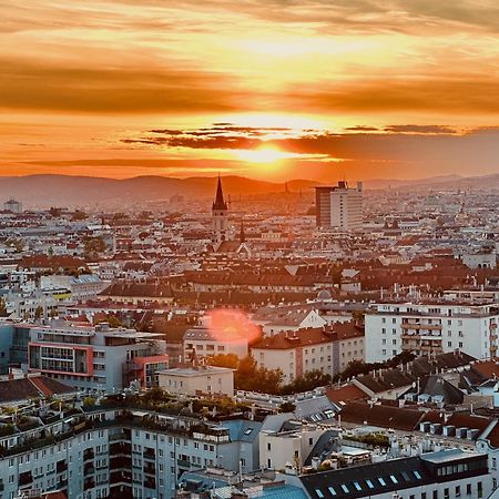 Triiiple Level 20 - Sonnenwohnen Apartment Mit Parkplatz Und Fantastischem Ausblick Відень Екстер'єр фото