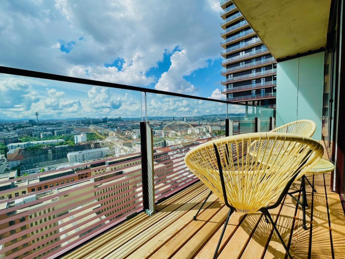 Triiiple Level 20 - Sonnenwohnen Apartment Mit Parkplatz Und Fantastischem Ausblick Відень Екстер'єр фото