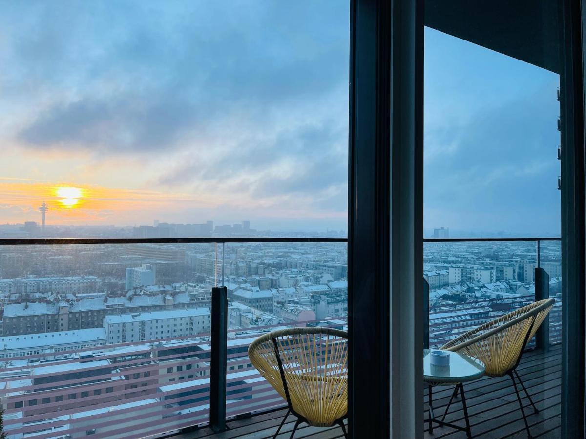 Triiiple Level 20 - Sonnenwohnen Apartment Mit Parkplatz Und Fantastischem Ausblick Відень Екстер'єр фото